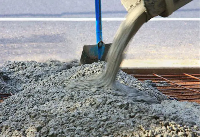 Suyuq beton - yuqori sifat va tez yetkazib berish